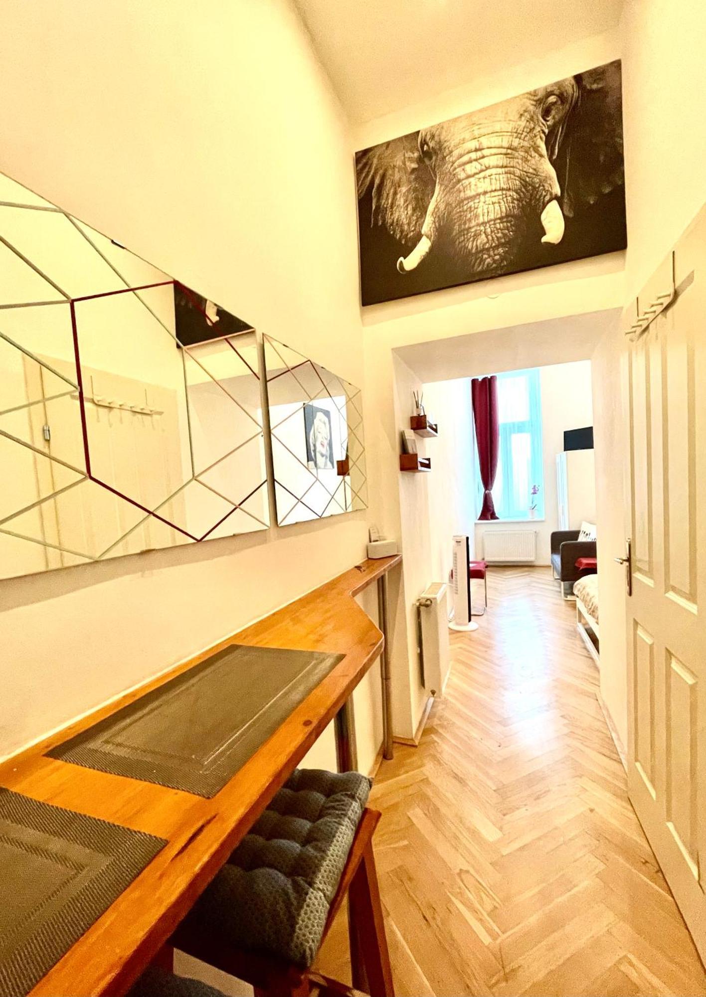Private Place With A Soul Vienne Extérieur photo